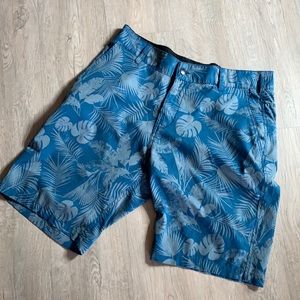 TRUNKS Multi-Functional shorts size 34